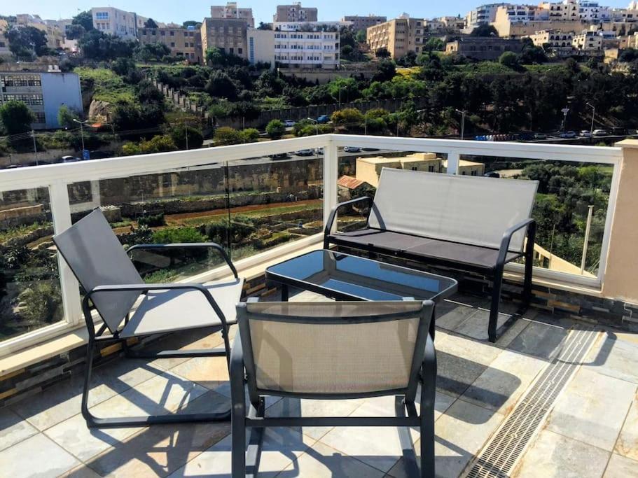 'home Away From Home' By The Sea * Saint Julian's